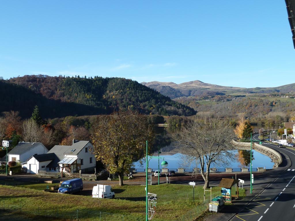 Villa Les Chenets Chambon-sur-Lac Habitación foto
